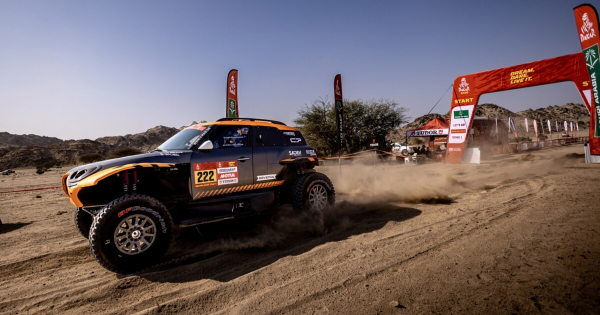 Dakar Mini gyozelem es 40 masodperces elony