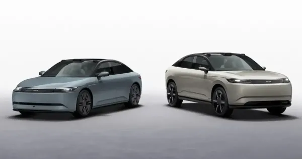 Gyartas elotti autot es uj SUV t is mutatott a Sony–Honda paros