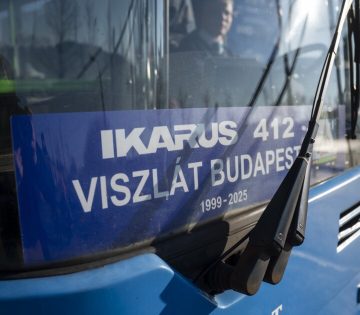 Ikarus relikviakat arul a BKV vasarnap estig 360x315