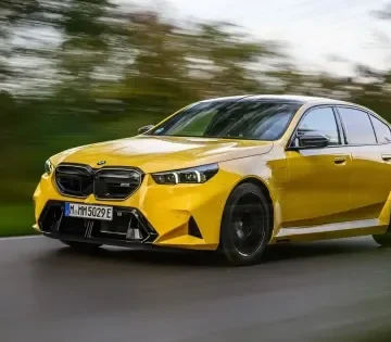 Kamu az egesz a BMW megsem hagy fel a V8 es V12 motorok gyartasaval 360x315
