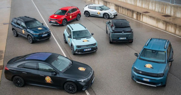 Megvalasztottak az Ev autojat vajon nyerhetett Dacia vagy Skoda