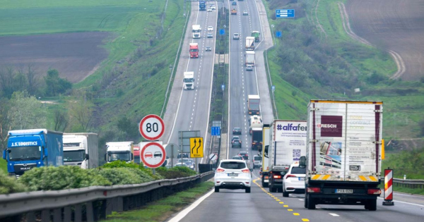 Nyugi Brusszel nem viszi el vontatoval a kocsid Az autoipari szabalyozasrol erthetoen