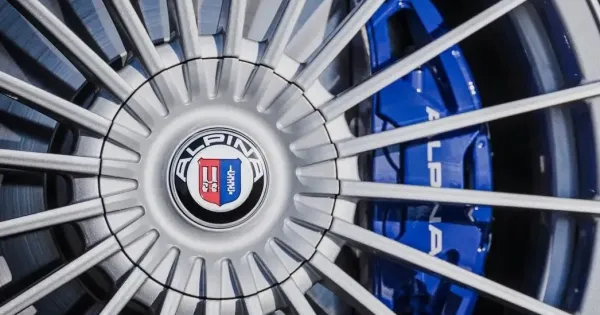 Regi uj marka a BMW nel