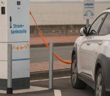 Robbanasszeruen nott az elektromos autok iranti kereslet a hasznaltauto piacon 2025 ben 360x315