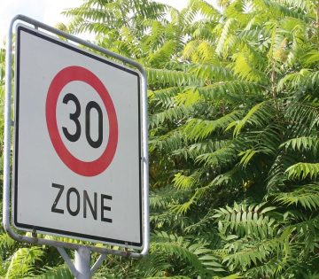 Romaban bevezettek Bolognaban eltoroltek a harmincas sebessegkorlatozast 1 360x315