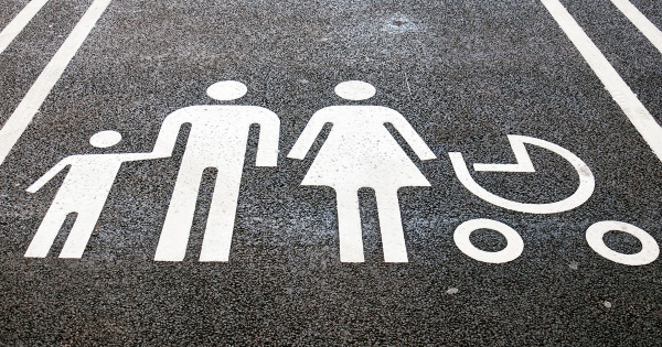 Csaladi parkolo gyerek nelkul szabalytalan vagy csak pofatlan Ezt mondja a Kresz