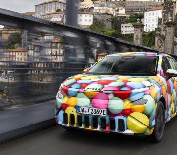 Ezzel lephetsz be a villanyautok vilagaba – Skoda Epiq vezetes 360x315