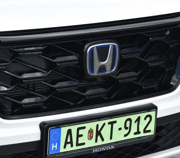 Iden tenyleg vege a plug in hibridek zold rendszamanak 360x315
