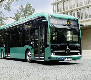 Messzebbre jutnak a Mercedes Benz villanybuszai 360x315