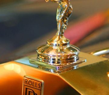 Reszveny visszavasarlas es emelt profitcel – Uj csucson a Rolls Royce 360x315