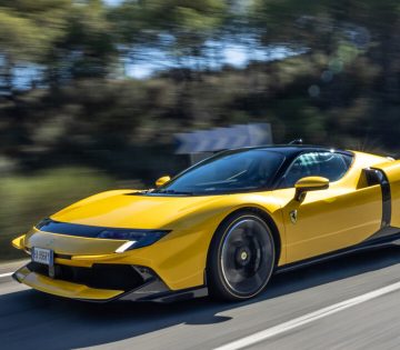 Simogatva gyilkol az uj Ferrari Testarossa 360x315
