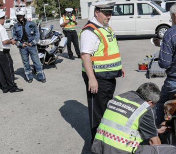 Uj KRESZ a szakerto szerint „korrigaljak a motorok jardan parkolasat 360x315