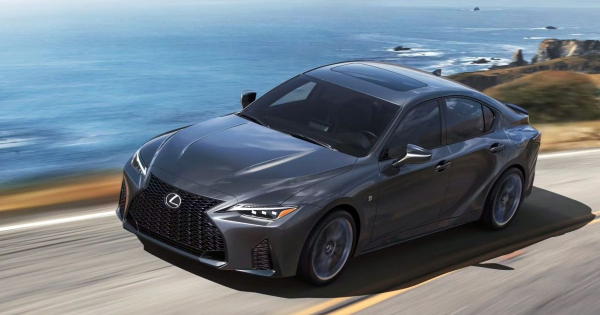 Uj rekorddal magabiztos novekedessel zarta az evet a Lexus