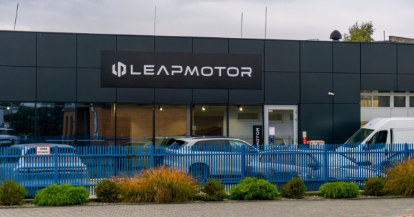 Ujabb kinai automarka tarolhatja le Europat mar itthon is eladtak 40 ilyen kocsit de nem allnak meg ennyinel