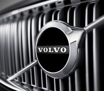 Valosaggal bezuhant a Volvo bevetele az ev vegere 360x315