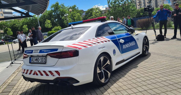 Bunozok autoit hasznaljak a rendorok