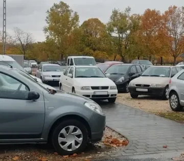 Felporgott a hasznaltauto piac februarban tovabb oregszik az autoallomany 360x315