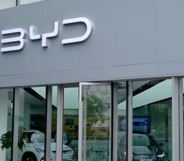 Hatalmas pofont kapott a Magyarorszagon is terjeszkedo autoipari orias ekkora zuhanasra senki sem szamitott 360x315