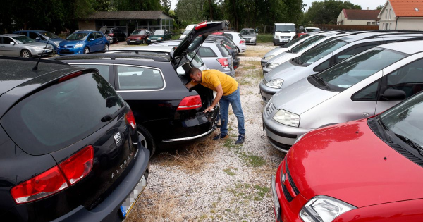 Jelentosen csokkent itthon a hasznalt villanyautok ara