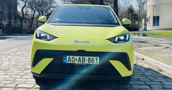 Van izgalmas elektromos auto 10 millio forint alatt