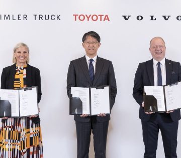 A Toyota tovabbra is dolgozik a hidrogenuzemu meghajtason 360x315