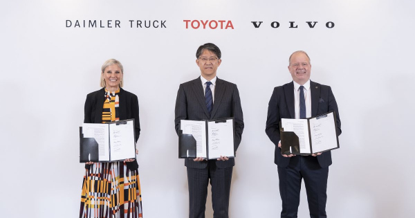 A Toyota tovabbra is dolgozik a hidrogenuzemu meghajtason