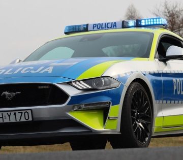 Bivalyeros Ford Mustang allt szolgalatba a lengyel rendorsegnel 360x315