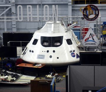 Elindult a Hold fele az Orion az Artemis program urhajoja 360x315
