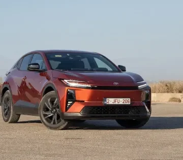 Ilyen amikor a Toyota elkezdi komolyan venni a villanyautozast 360x315
