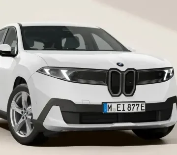 Jon az olcsobb debreceni BMW ezt tudja az iX3 kisebb akkuval es hatsokerek hajtassal 360x315