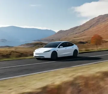 Megvan az elso EU s engedely zold utat kapott a Tesla onvezeto rendszere Hollandiaban 360x315