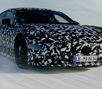 Tarcsakkal vadul meg a Mercedes uj sportautoja 360x315