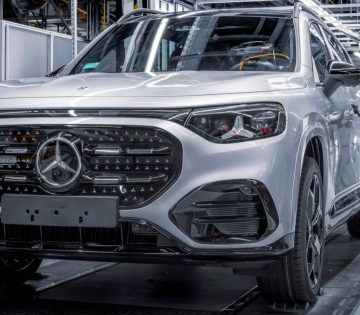A Mercedes Benz fontolgatja a belepest a vedelmi piacra 360x315
