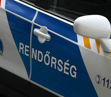 Fontos dologra figyelmezteti az autosokat a rendorseg 360x315