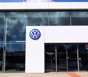 Szarnyal a forint komoly arcsokkentest jelentett be a Skoda Volkswagen Audi jol jarhat aki most keszul autot venni 360x315