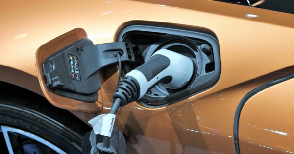 Teljes eletciklus alapjan kell vizsgalni az elektromos autok hatasat