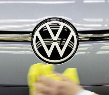 Ujabb milliardos kibocsatasi birsag fenyegeti a Volkswagent 360x315