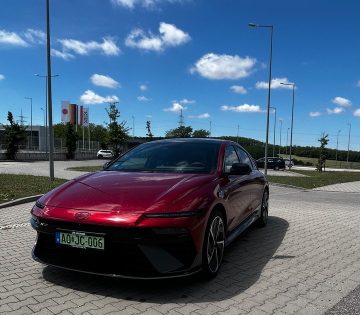 A Hyundai Ioniq 6 N Line mar nem paraztat be ekkora hatotavval barhova eljutunk 360x315