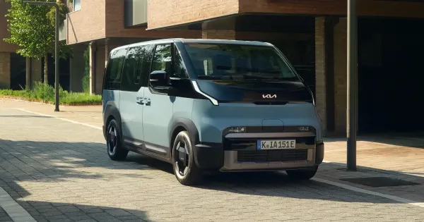 Hat es hetuleses kivitelben is erkezik a Kia PV5