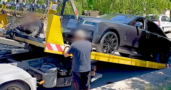 Luxusautokat foglalt le a Keszenleti Rendorseg