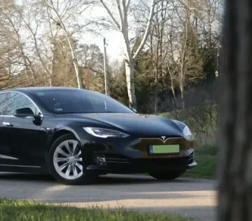 Majusban ketszer annyi magyar keresett hasznaltan Teslat mint hibrid Corollat 360x315
