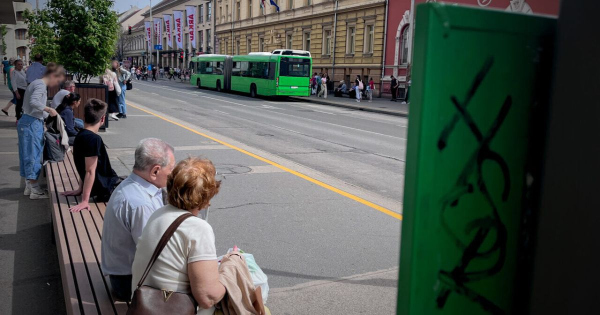Ne feledjuk mar nyari menetrend szerint kozlekednek a pecsi buszok