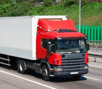 Titkos kapcsolo miatt buntettek 740 000 forintra egy sofort 1 360x315