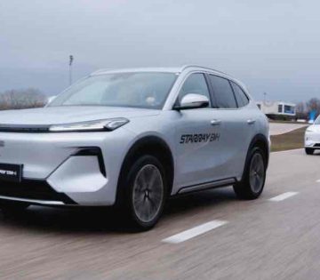 Tovabbra is gyorsitosavon a Geely a globalis ujautopiacon 360x315