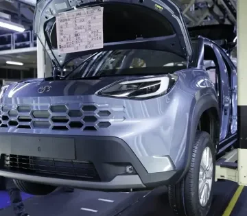 Bent jartunk a Toyota franciaorszagi gyaraban igy keszulnek a kisautoik 360x315