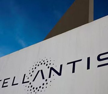 Jo iranyba indult a Stellantis 360x315