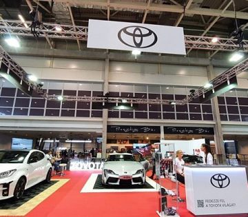 Meg mindig a vilag tetejen a Toyota 360x315