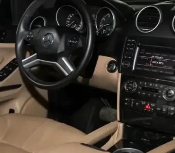 Visszaternek a fizikai gombok a Mercedes autoiba 360x315
