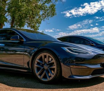 A kinai autogyartok hulyere vertek a Teslat 360x315