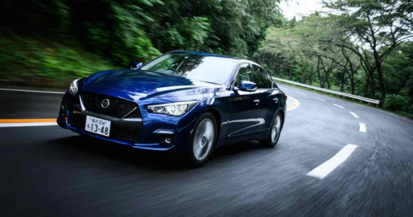 Meg iden bemutatkozik az uj Nissan Skyline – minden eddiginel gyorsabban keszult el a japan legenda